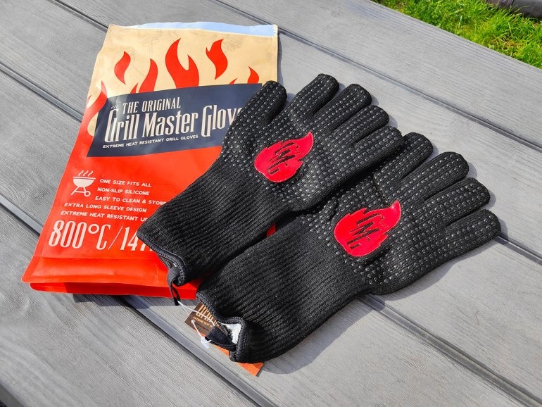 GRILL MASTER GLOVES